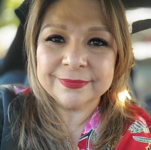 Meet your Posher, Esabel